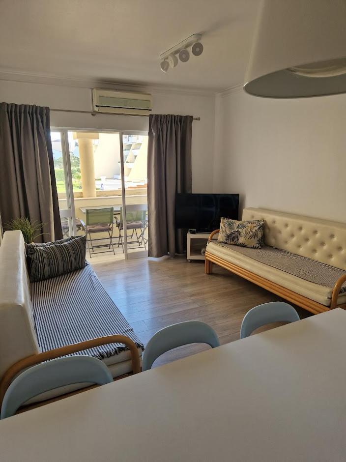 Apartamento T2 Palmeira Gale-Praia Da Gale Guia  Bagian luar foto